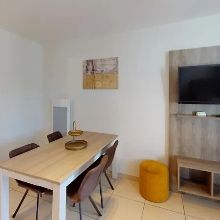 Evancy Platier D'oye - Appart hôtel