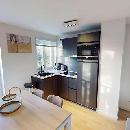 Evancy Platier D'oye -