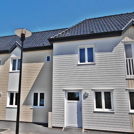 Evancy Platier D'oye -