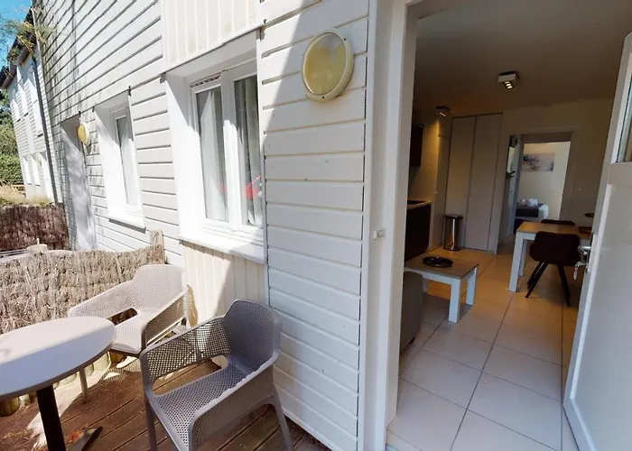 Evancy Platier D'oye - 3*